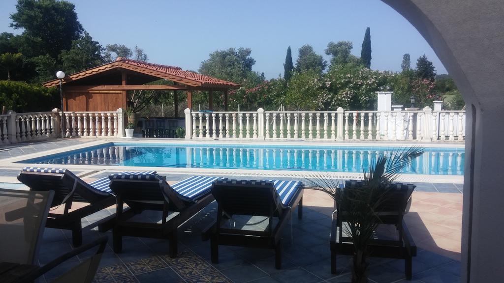 سفيريهيسار Liberta Guesthouse الغرفة الصورة