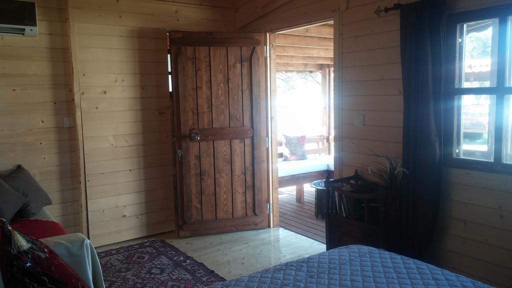 سفيريهيسار Liberta Guesthouse الغرفة الصورة